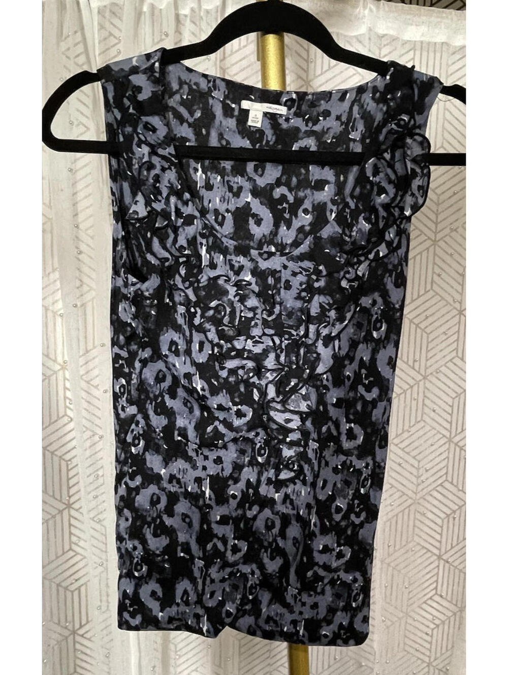 Halogen Women's Petite Blouse Ruffle Accent Sleeveless Top Black Gray Sz SP